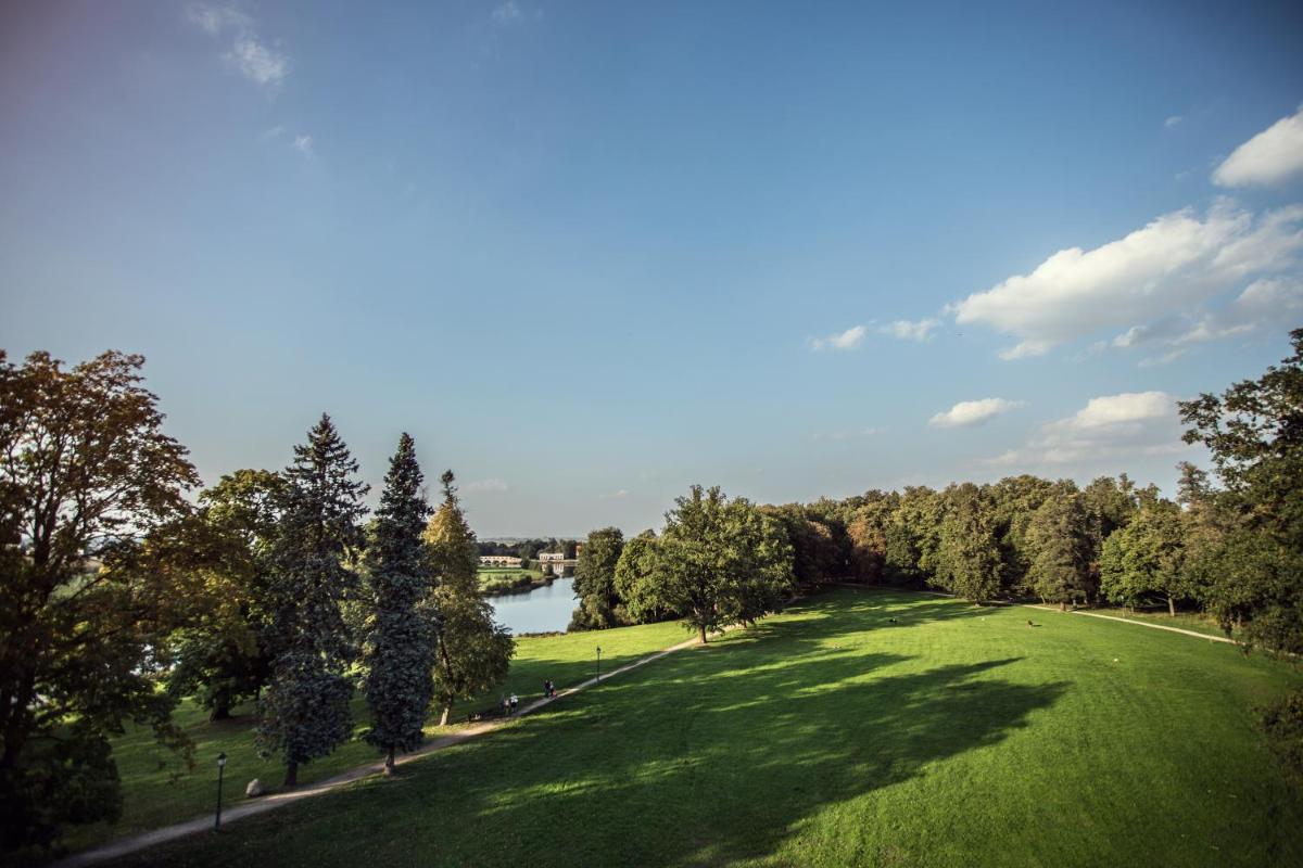 Pakruojis Manor's Palace Boutique Hotel - Housity