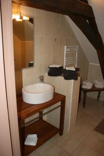 Chambres d'Hôtes Les Ifs - Housity