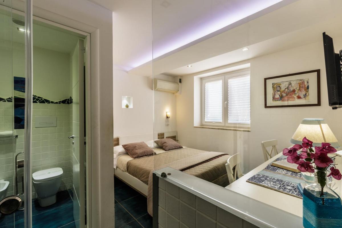Beach Hotel 14Leoni b&b - Housity