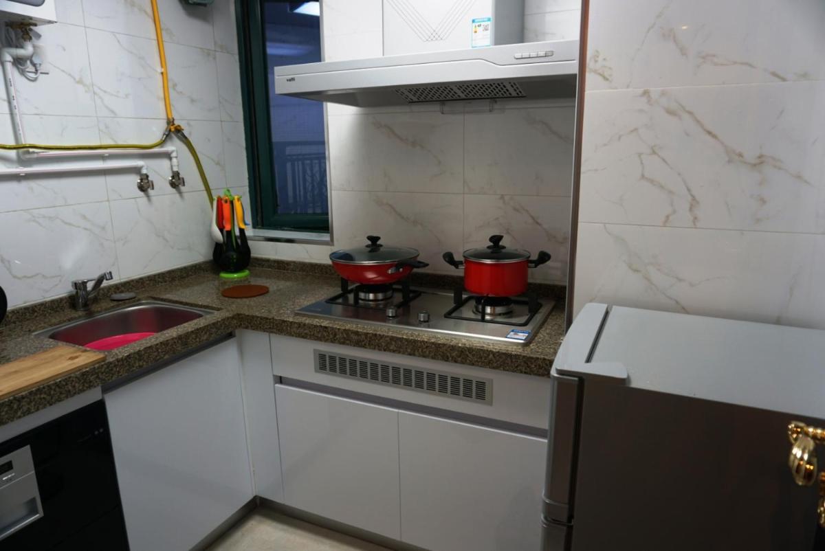 Beihai Golf Vacation Apartment - Housity