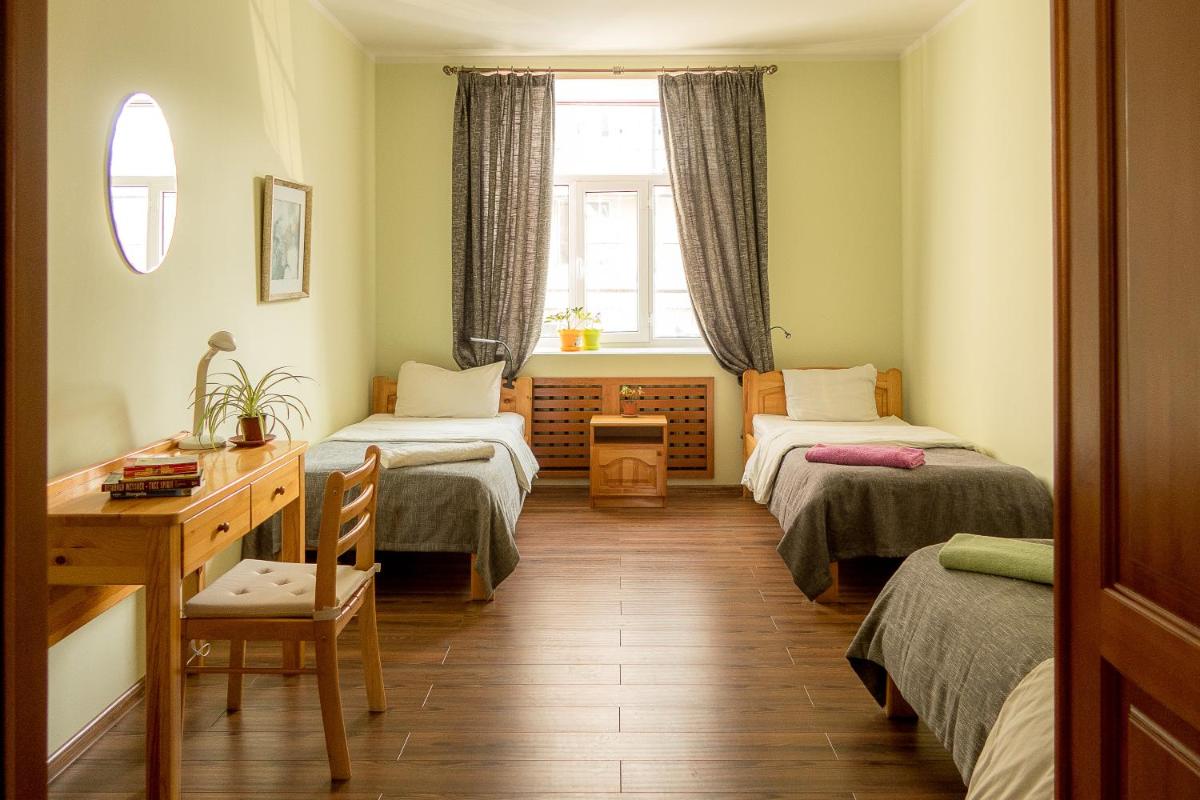 Zaya Hostel - Housity