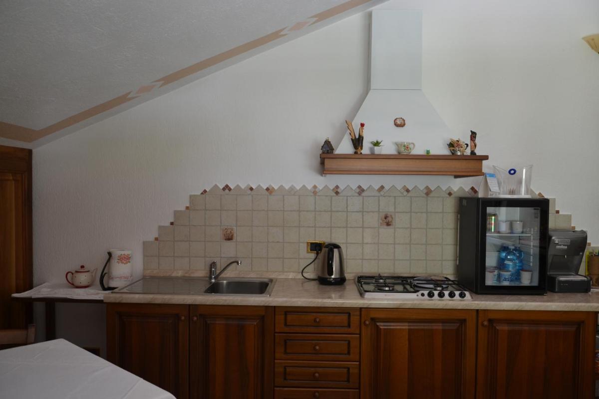 B&B Les Fleurs - Housity