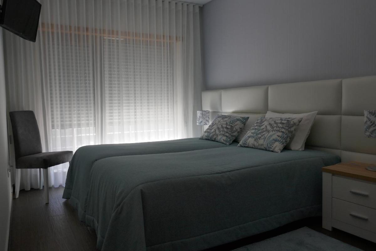 Two Churches Apartment - Housity