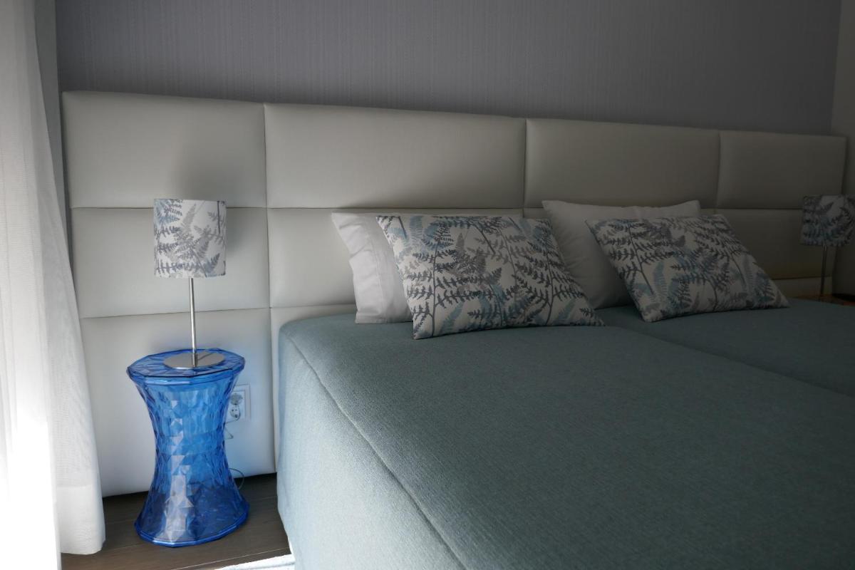 Two Churches Apartment - Housity