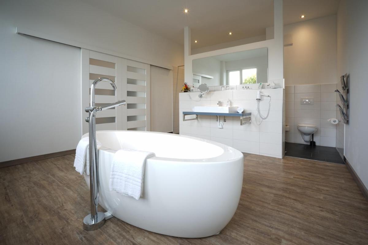 Ruhr Inn Hotel - Housity