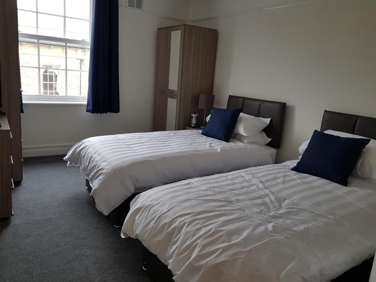 Braganza House - Housity