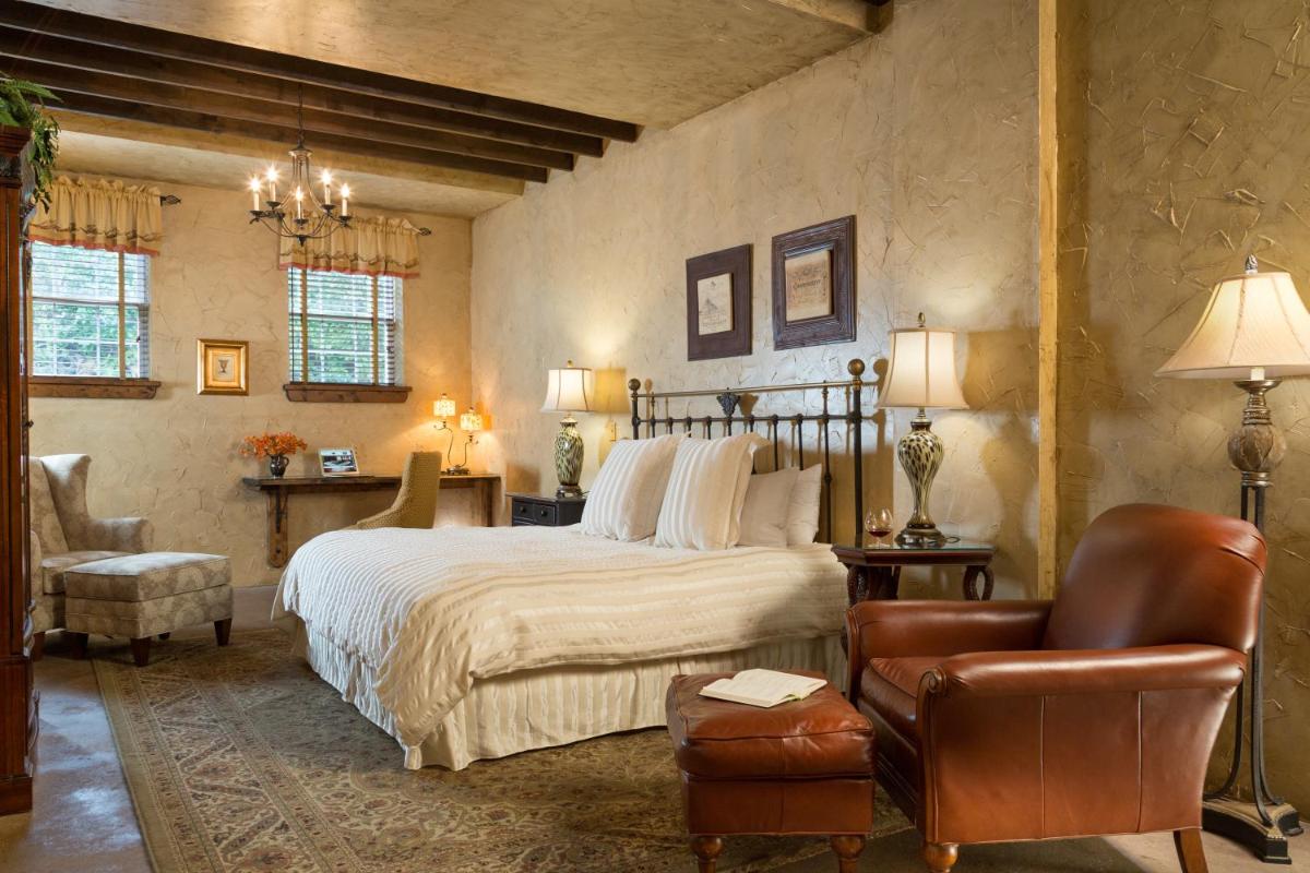 The Inn at Leola Village, a Historic Hotel of America - Housity