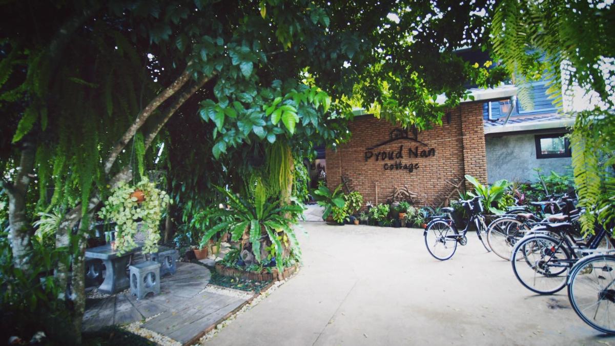 Pround Nan Cottage - Housity