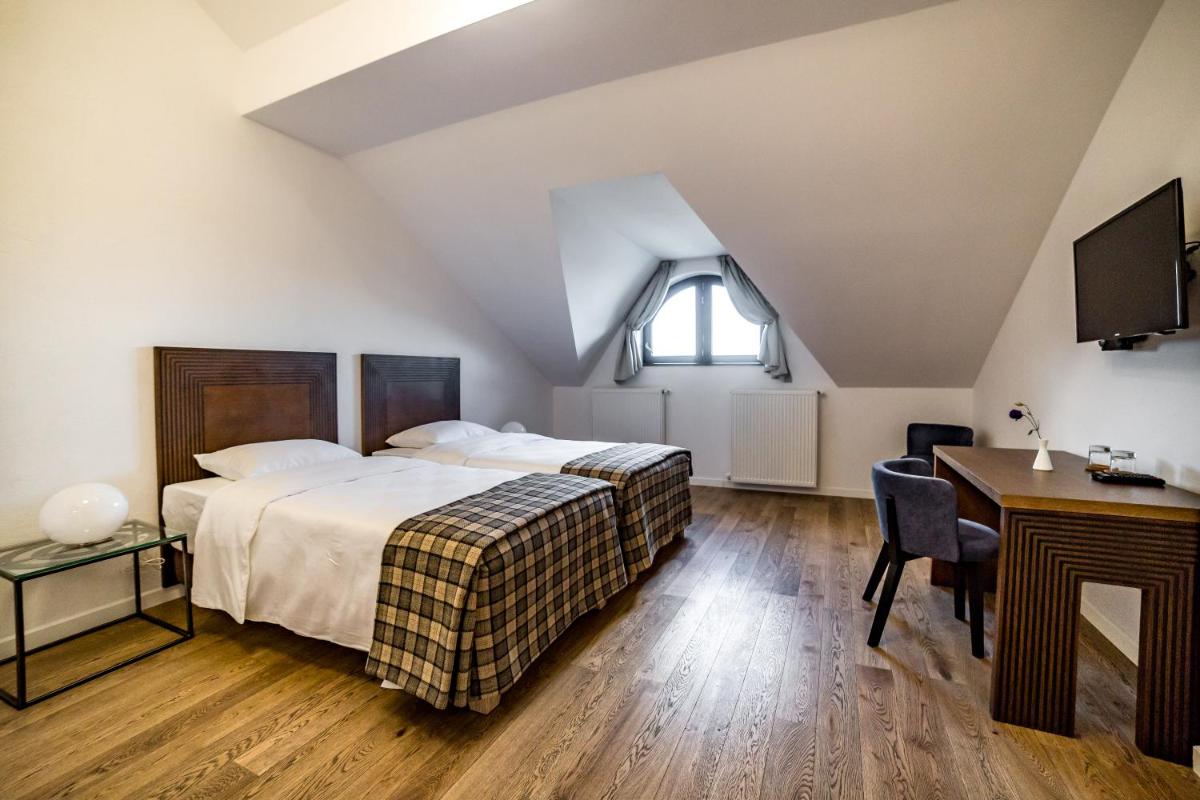 Cerdac Cotesti - Housity