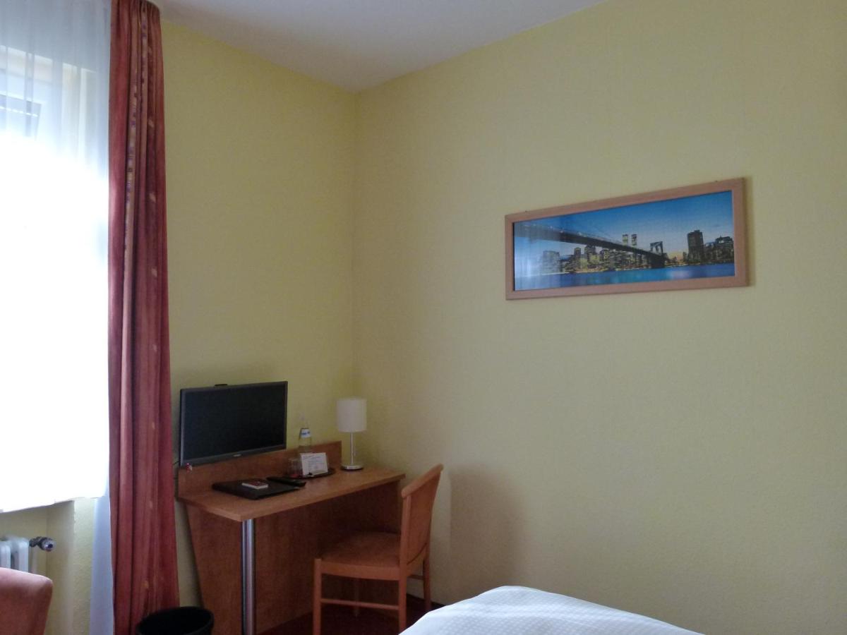 Hotel Holzhauer - Housity