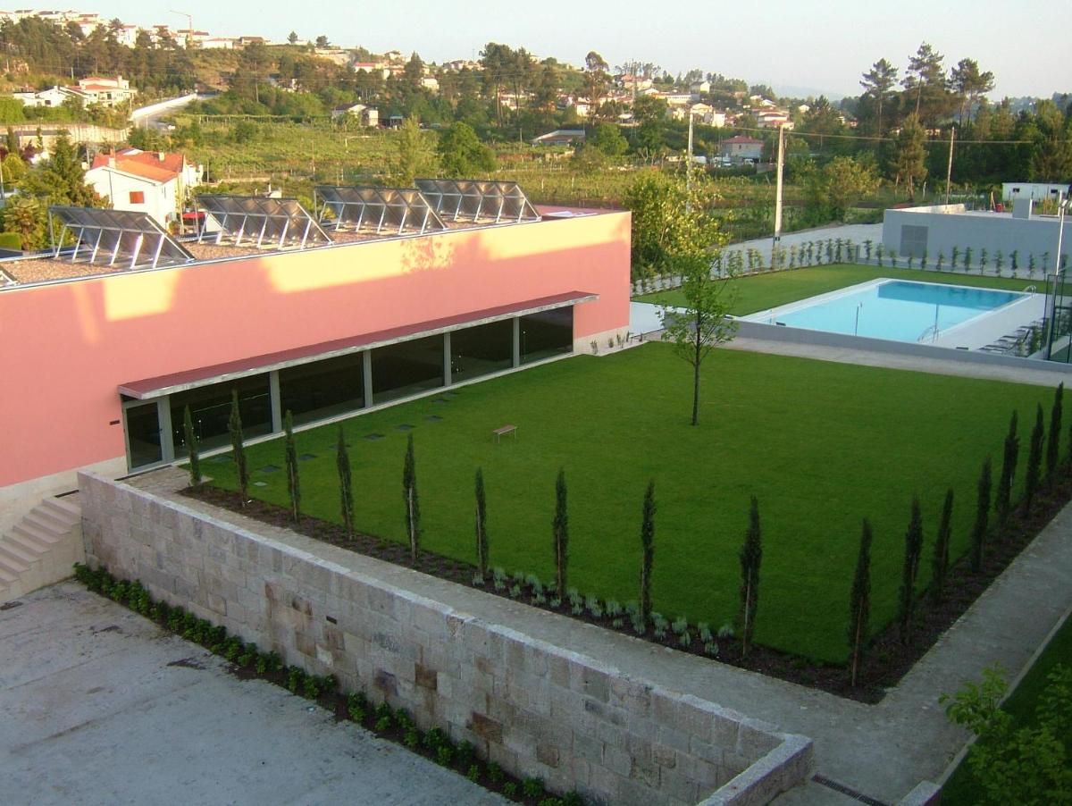 A piscina em ou perto de Hotel Quinta da Cruz & SPA