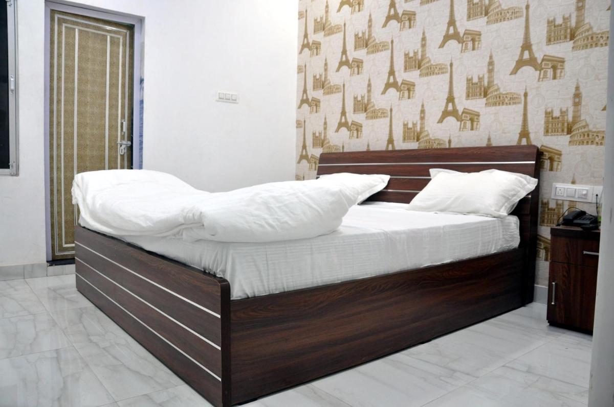 Hotel Shalimar Palace - Housity