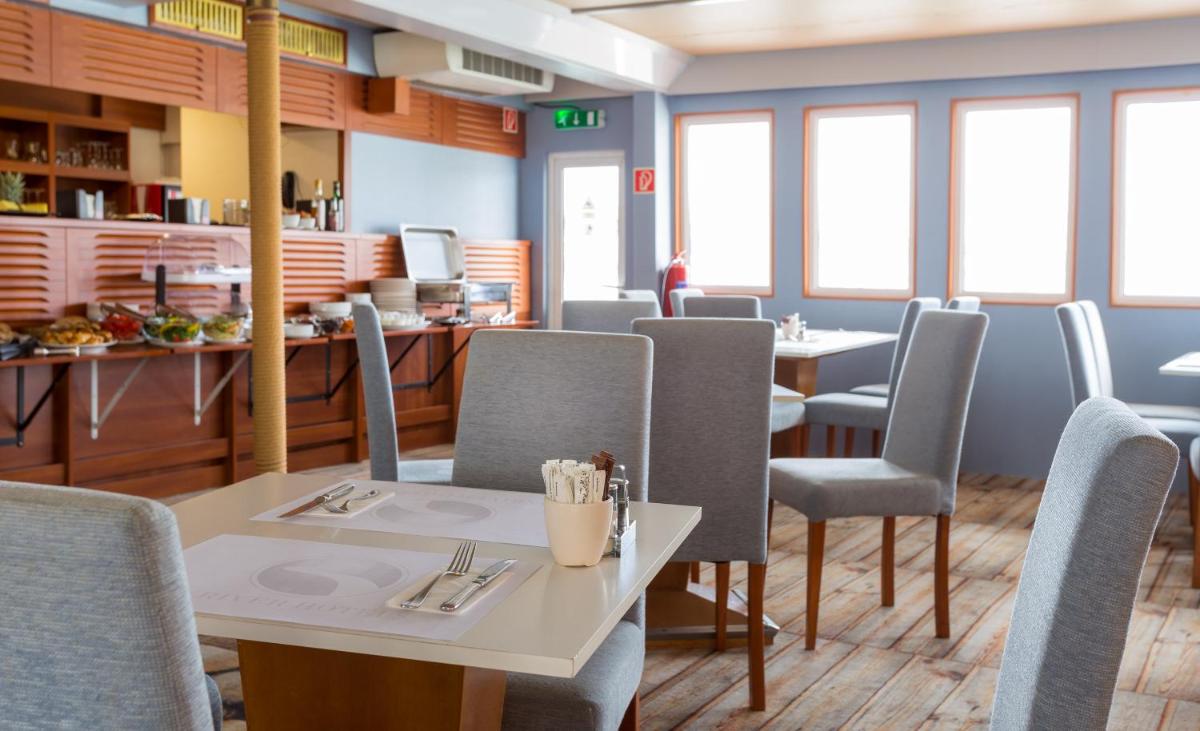 Grand Jules - Boat Hotel - Housity