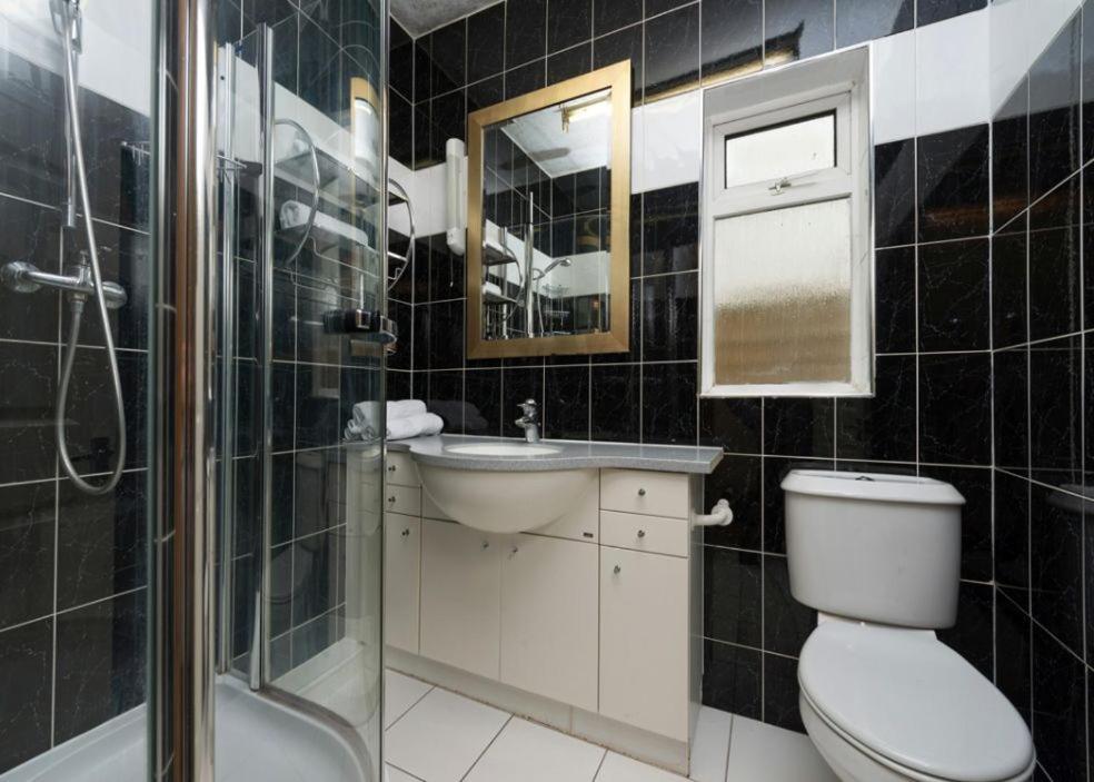 Golders Green Hotel - Housity