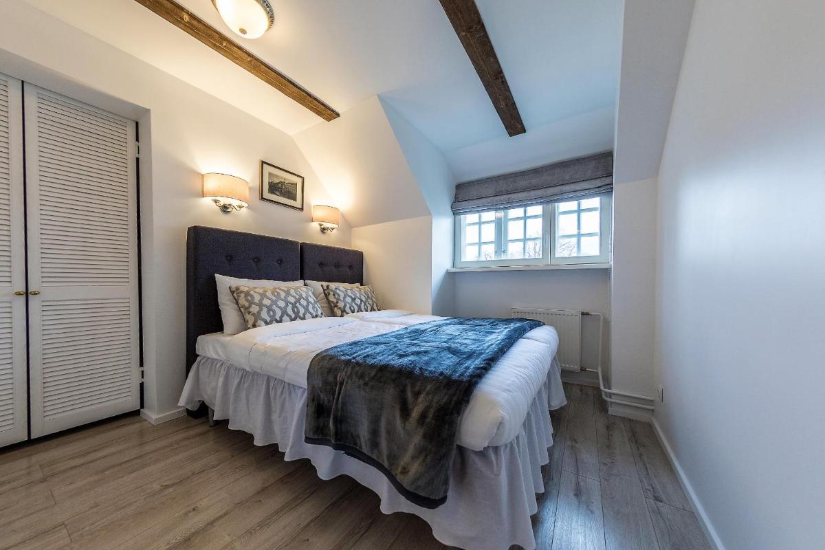 Heritage House - Housity