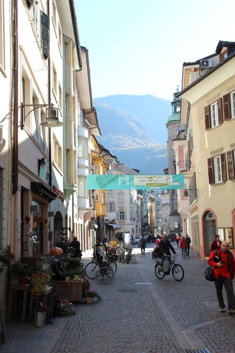 Sonnenuhr Bolzano Apartments - Housity