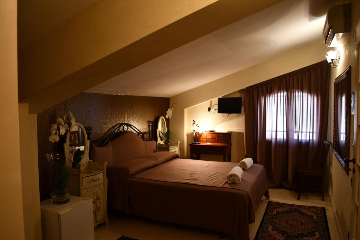 affitta camere in villa - Housity