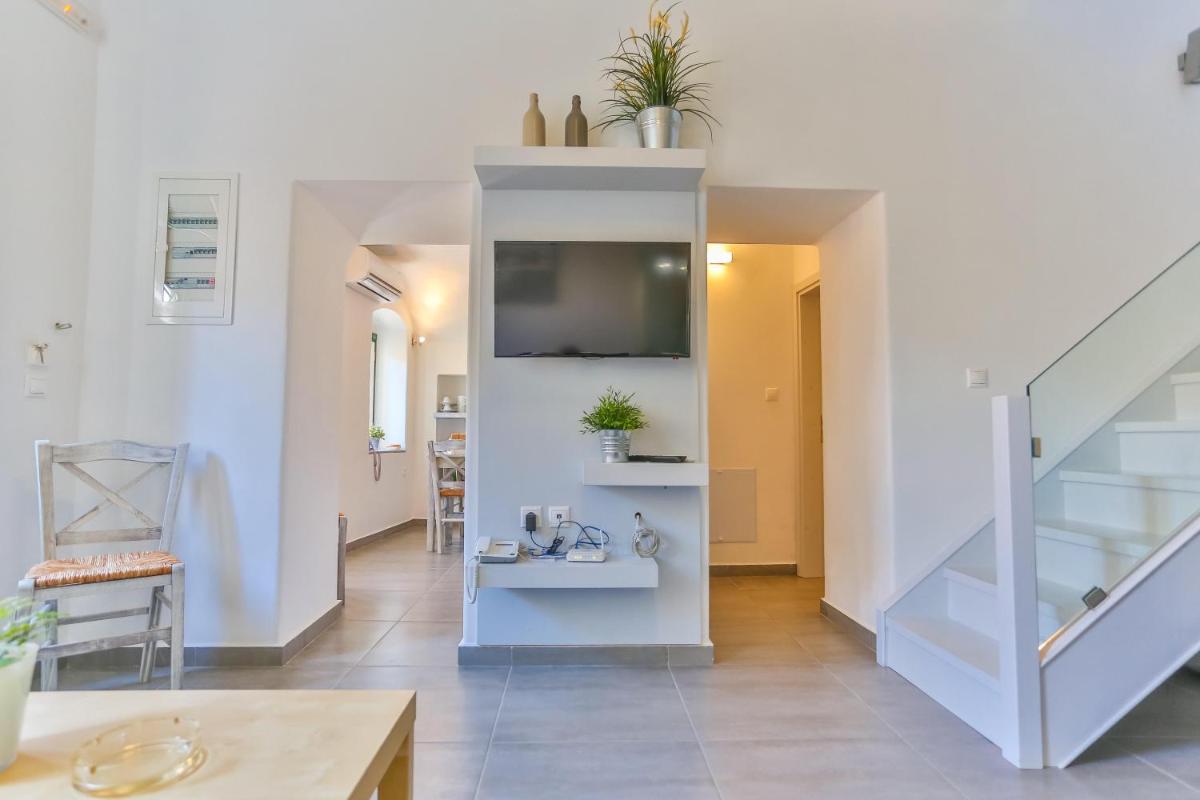 Suitetrails - Annika Deluxe Apartments