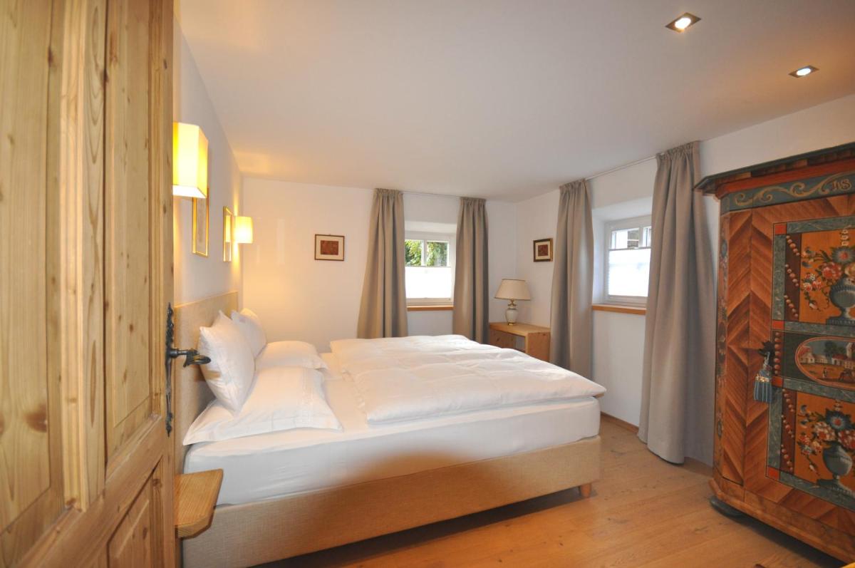 Weberhaus - Adults Only - Housity