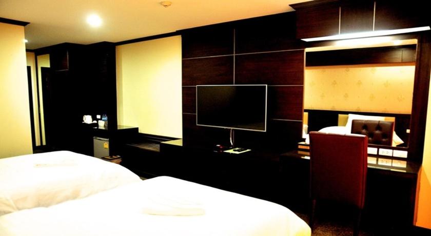 Green Hill Hotel Phayao - Housity