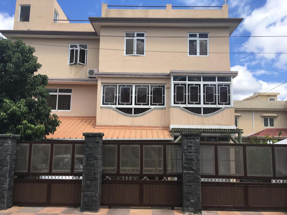 Br Court Apartments - Housity