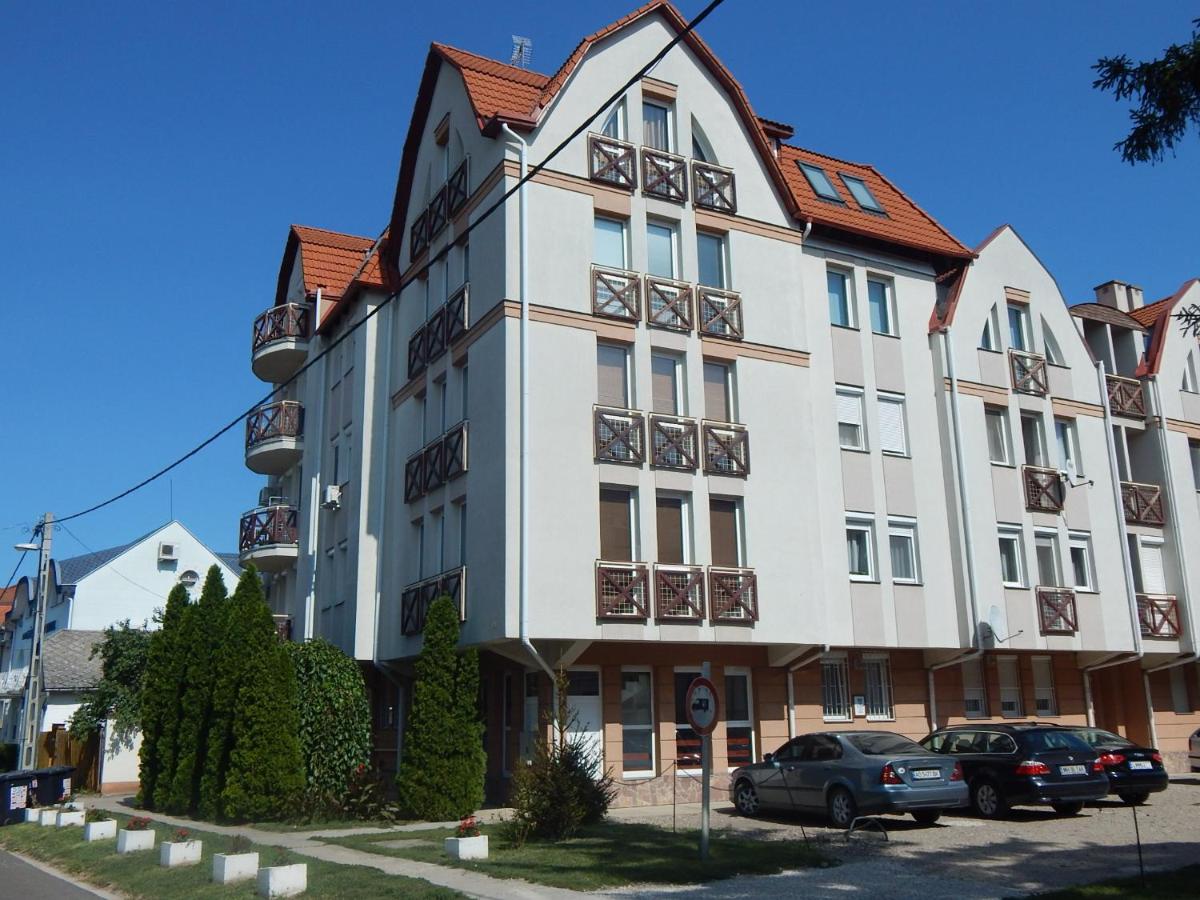 Oli Apartman - Housity