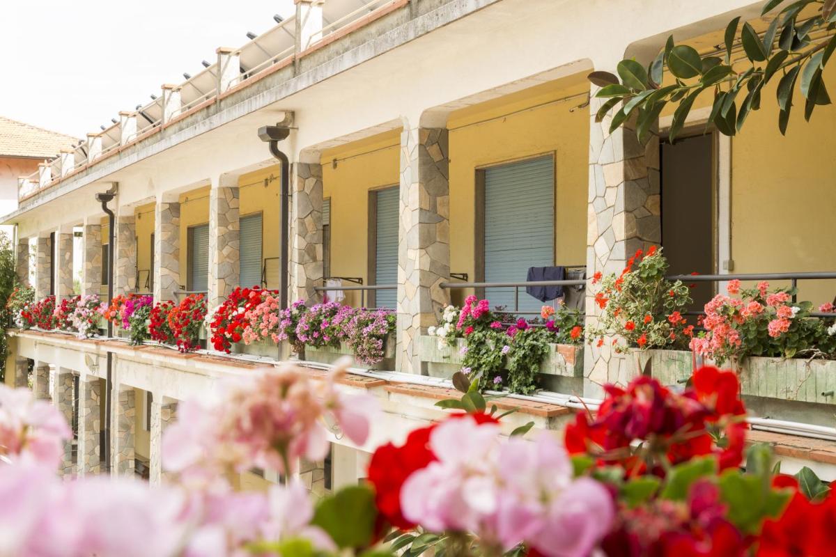Casa Valdese di Vallecrosia Al Mare - Housity