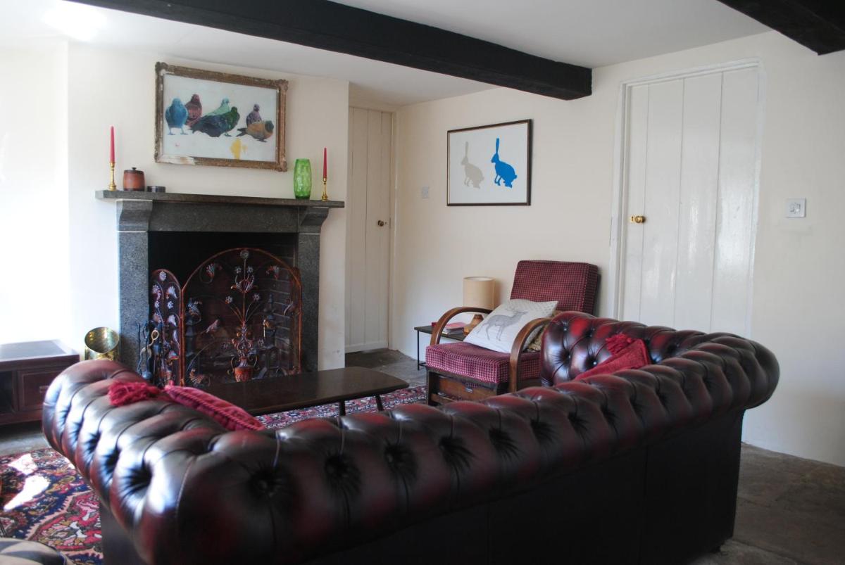The Old Reading Room - Housity