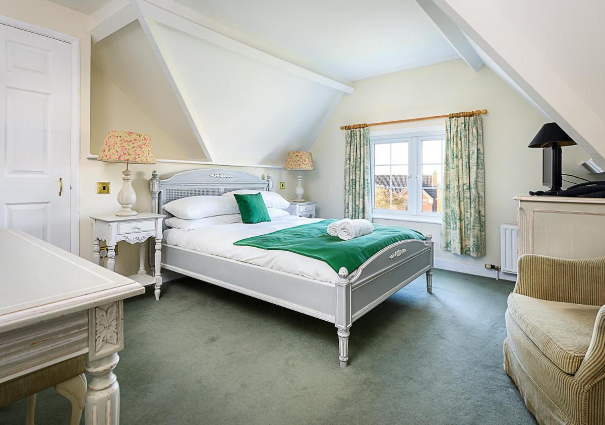 Sherbourne House - Housity