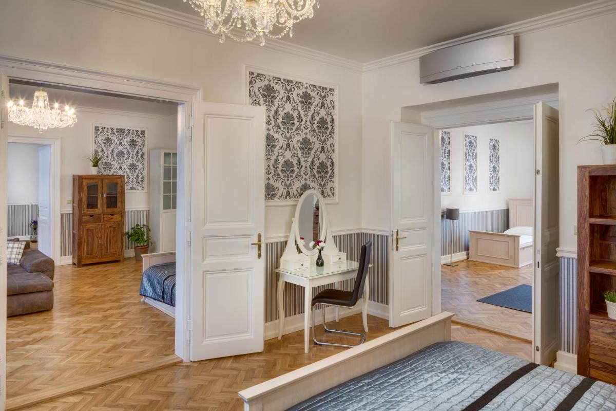 Veleslavinova - Old Town Apartment - Housity