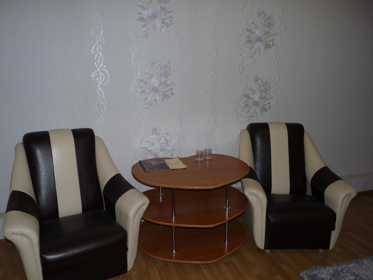 Hotel Tutsi - Housity