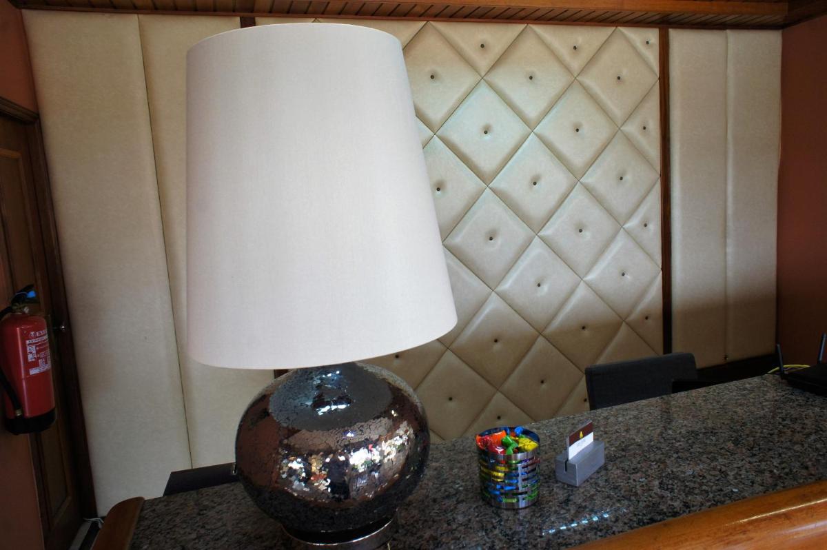 Hotel Contriz - Housity