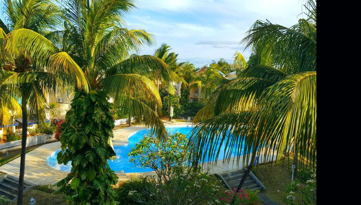 Villa in Le Tamier, 4 bedrooms, 300m Flic en Flac beach - Housity