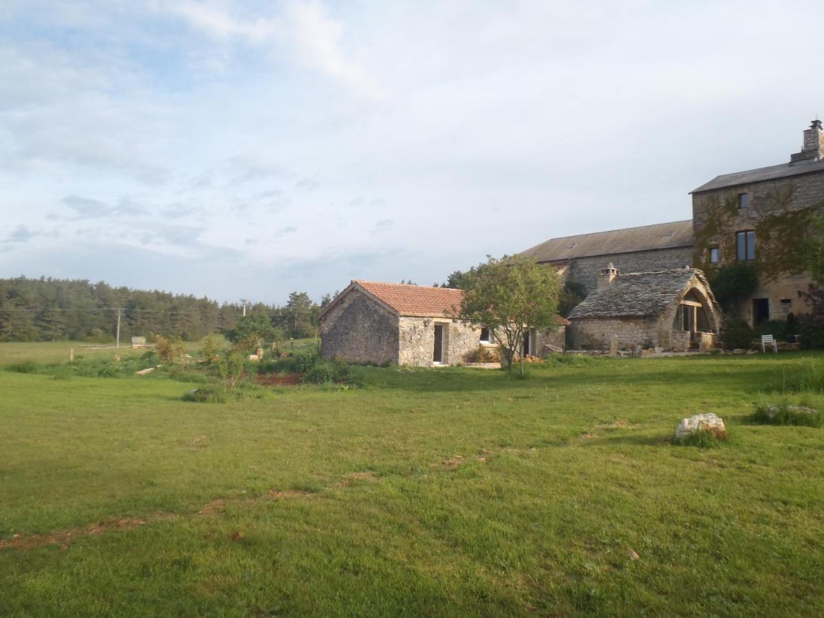 chambres du Domaine de Bombes - Housity