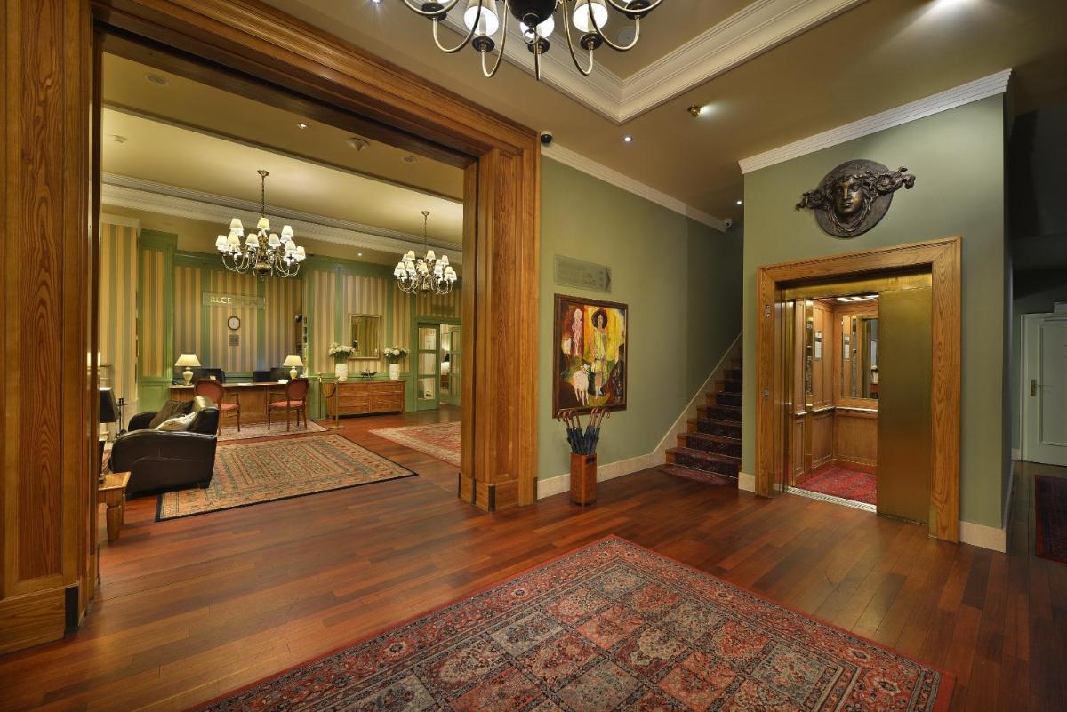 Suitetrails - Marrol's Boutique Hotel