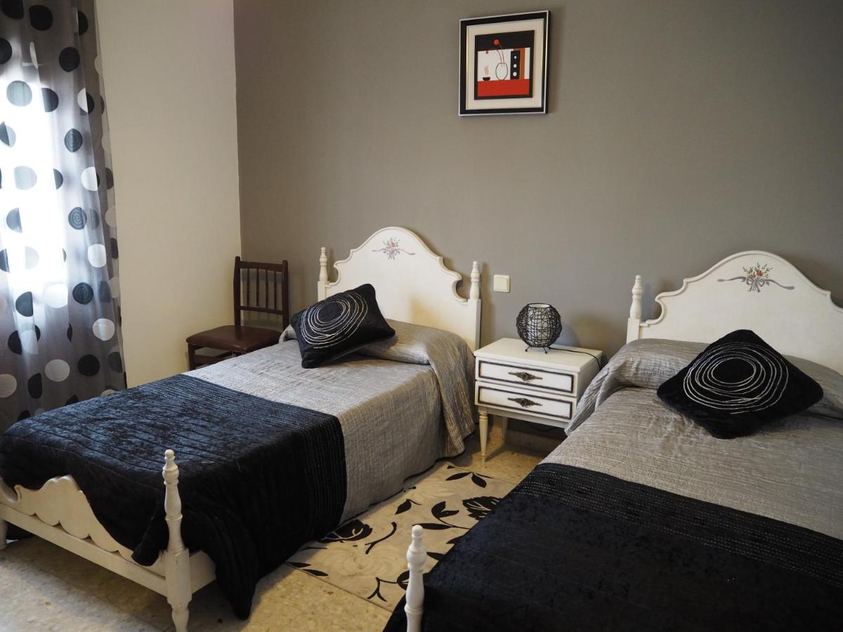 Los Parrales - Housity
