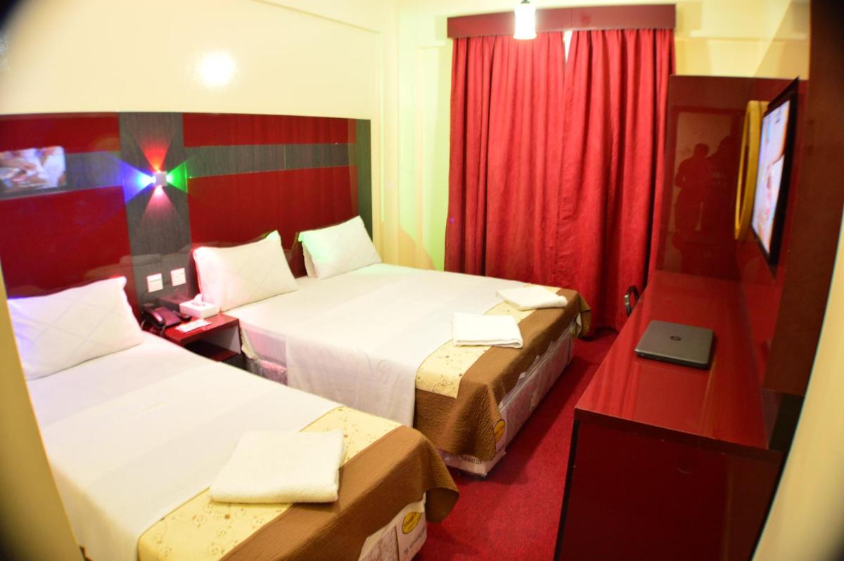 Tehran Hotel - Housity