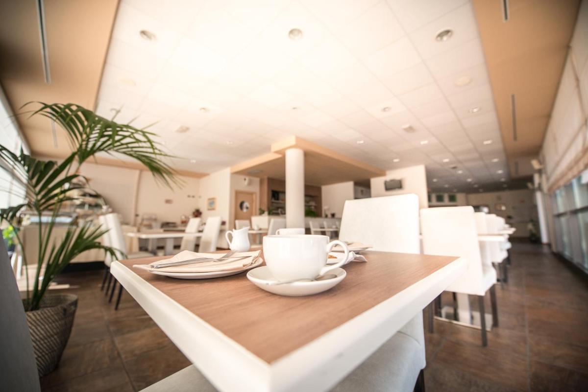 Draconerium Hotel - Housity
