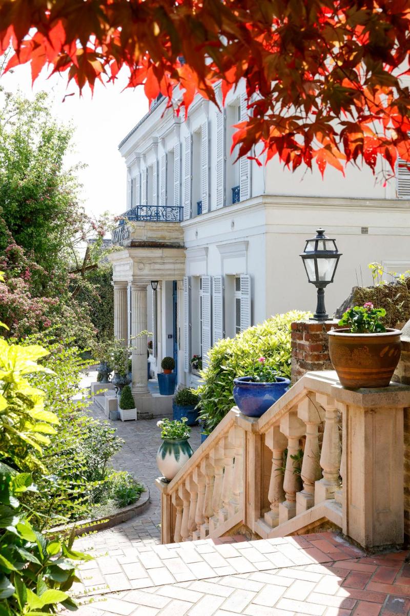 Jardin de l'établissement Hôtel L'Ecrin