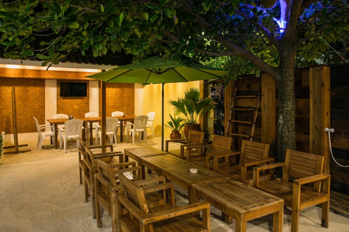Holiday Garden Rasdhoo - Housity