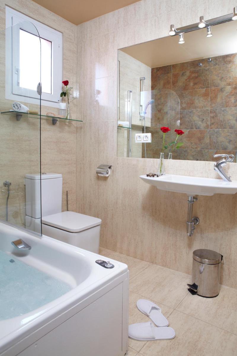 Un baño de Hotel Spa Cap de Creus