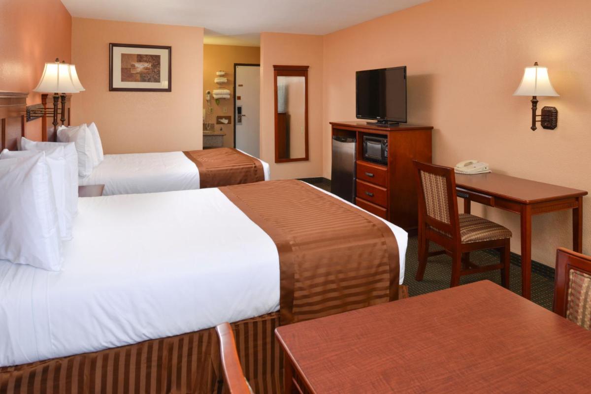 Americas Best Value Inn & Suites-East Bakersfield - Housity