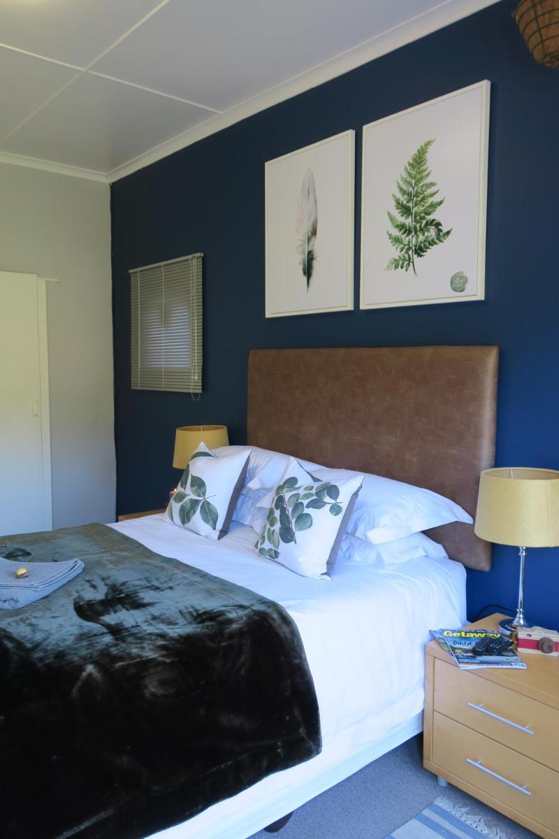 Pillow & Fern - Housity