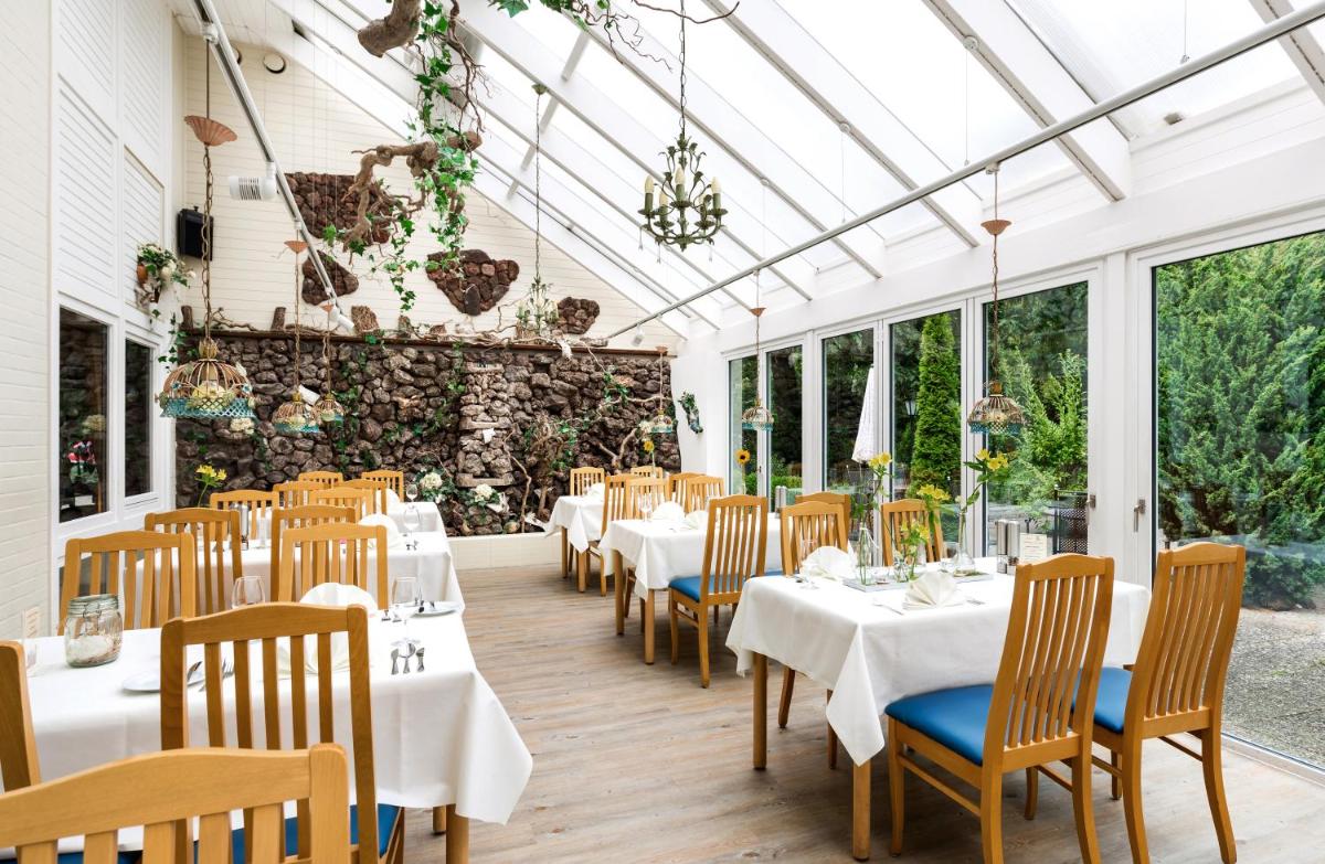 Hotel Zur Heidschnucke - Housity
