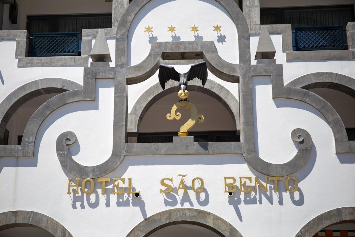 Um certificado, prémio, placa ou documento mostrado em Hotel São Bento da Porta Aberta & Spa