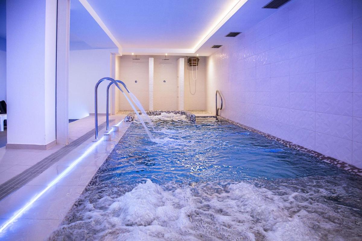 Piscina en o cerca de Hotel Europa Splash & Spa