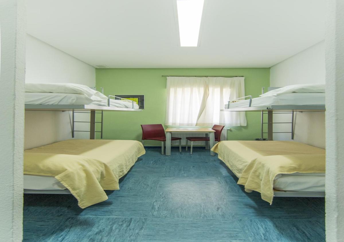 Albergue Inturjoven Huelva - Housity