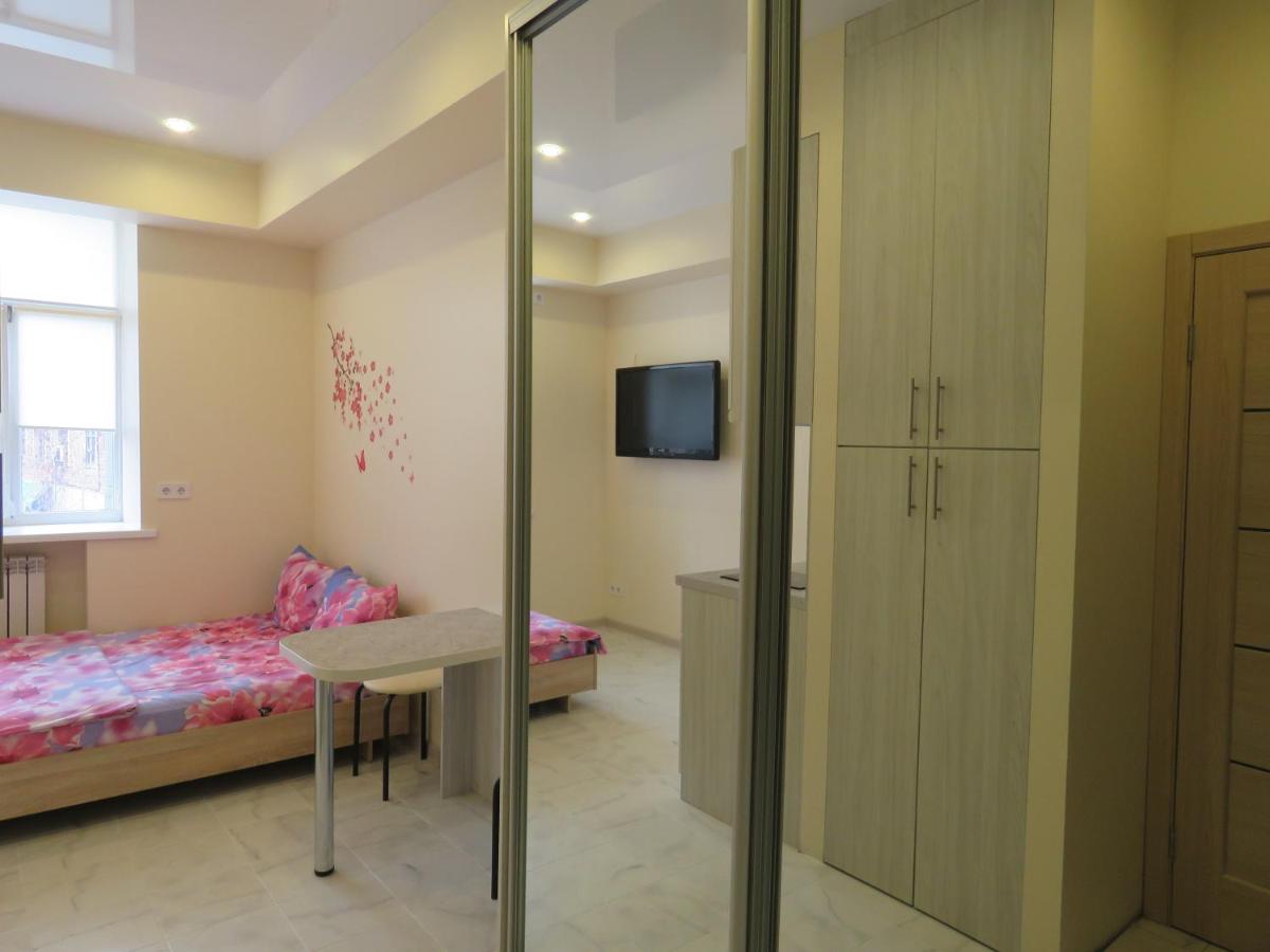 Suitetrails - Korolenko Apartment