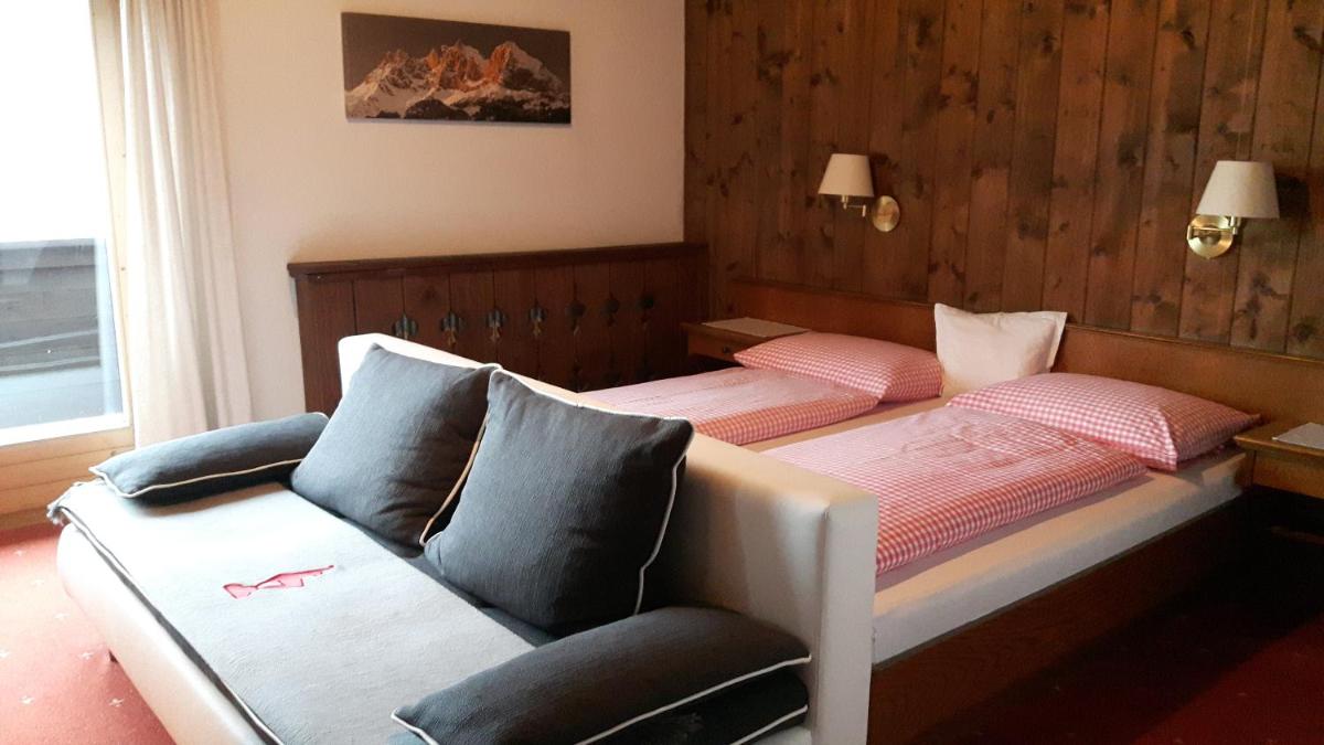 Pension Feiersinger - Housity