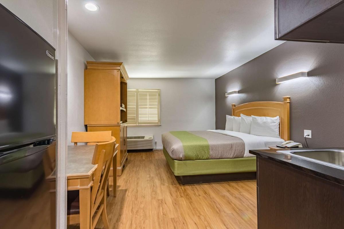 Studio 6-Plano, TX - Housity